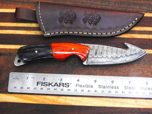Hand Forged Damascus Deep Gut Hook Knife. D158